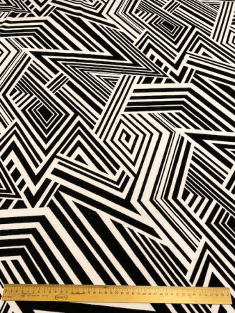 Трикотаж "Черно - белая геометрия"