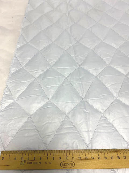 Стежка курточная "Ромбы" белая