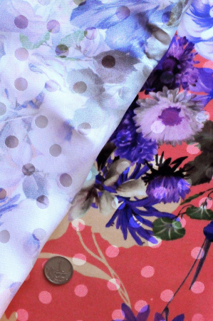 Шелк натуральный AMORE MIO коралл