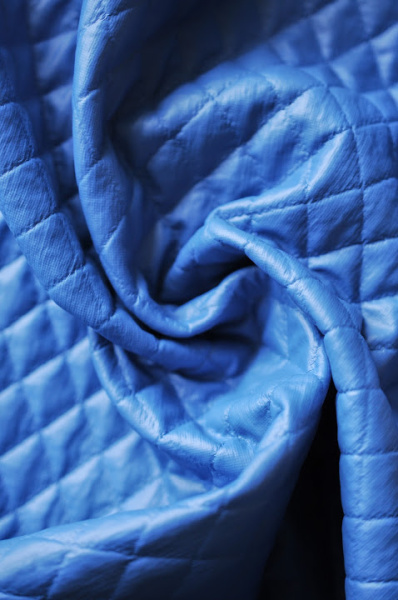 Искусственная кожа на трикотажной основе СТЕЖКА Синяя 3