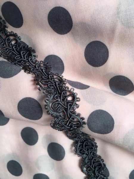 Вискоза ГОРОШКИ СЕРЫЕ на фоне экрю