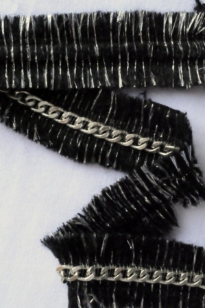 ТД-0029 Тесьма с цепочкой и с нитями серебристого люрекса 1