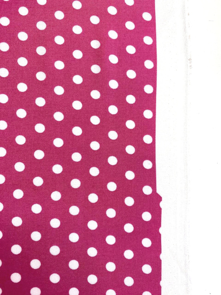 Вискоза ГОРОШКИ БЕЛЫЕ на малиновом
