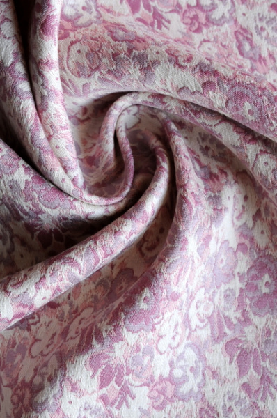 Жаккард Россыпь мелких цветов - малина 2 Жаккард Россыпь мелких цветов - малина 2